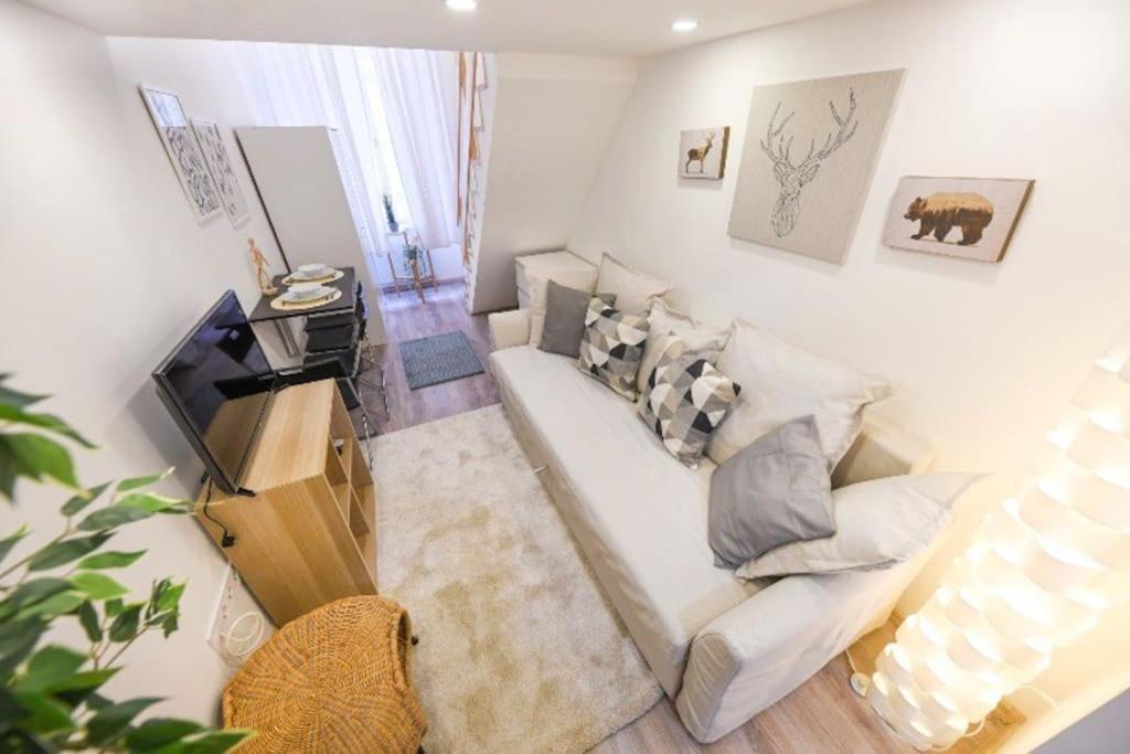 1 Bedroom Flat In Nyar Str., Central 布达佩斯 外观 照片
